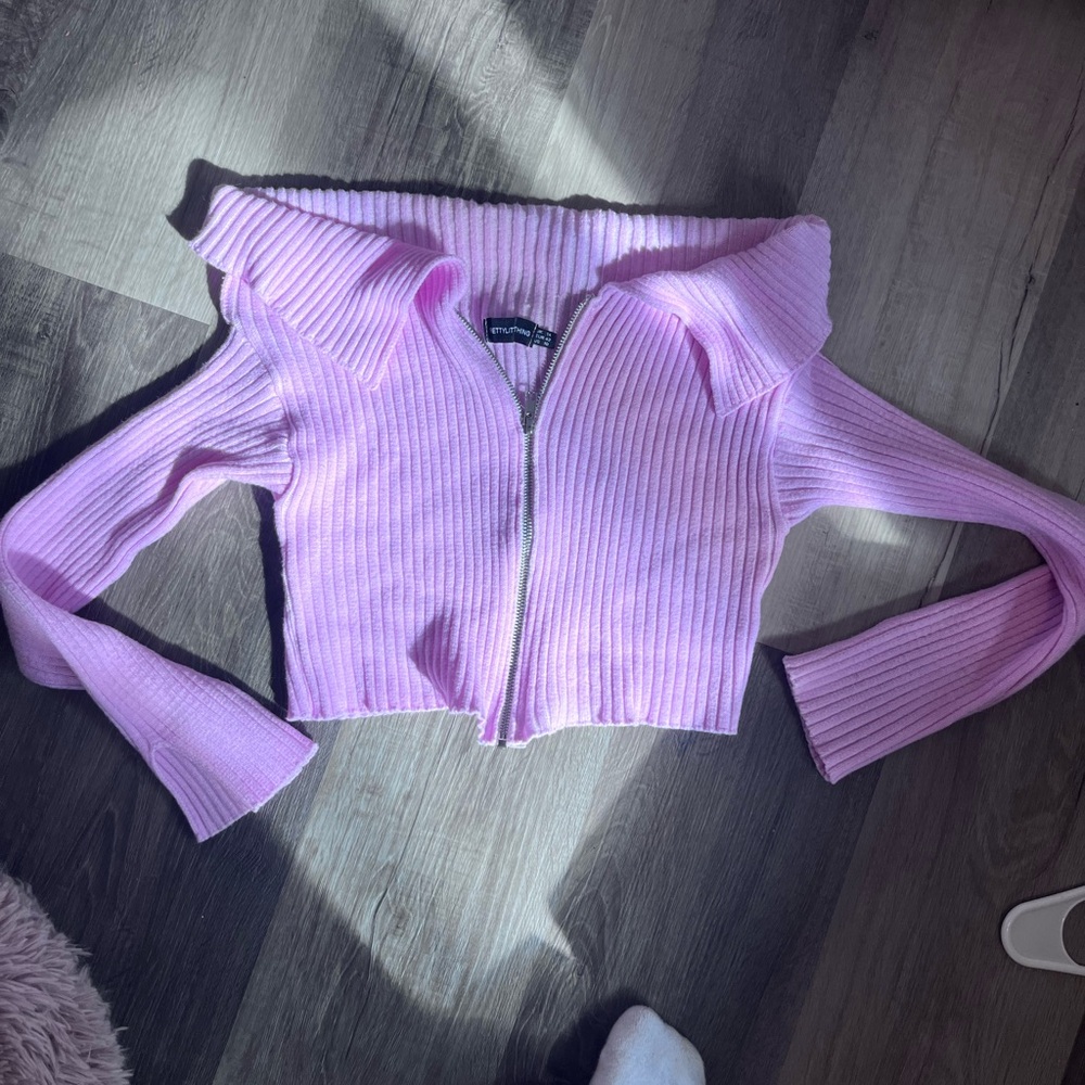 PrettyLittleThing Pink Ribbed Cropped Zip-Up Jumper